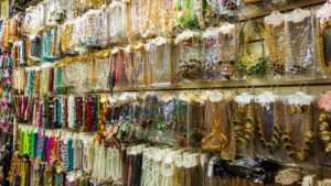 Купить бижутерию оптом