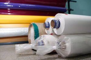 Купить оптом пленку для натяжного потолка от производителя